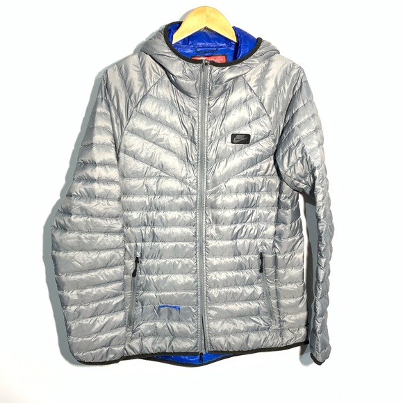 nike tech fleece puffer